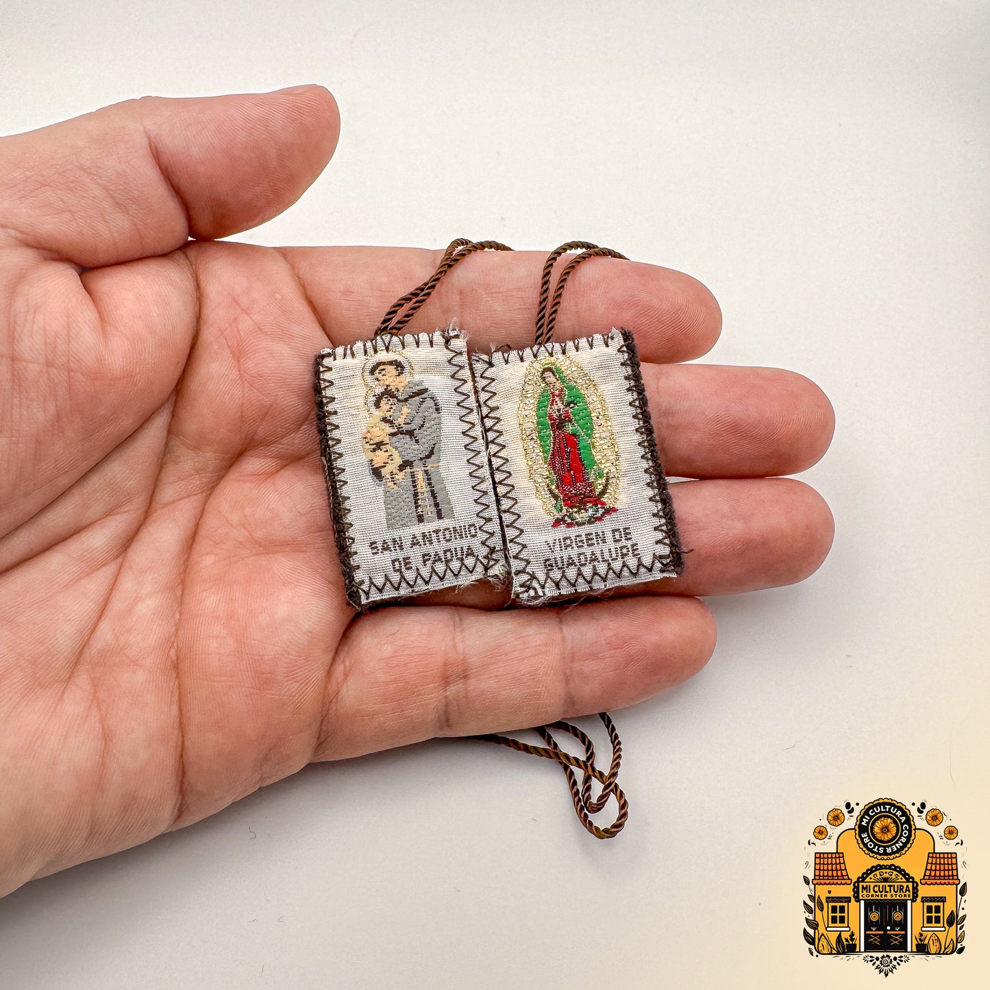 Escapulario de San Antonio de Padua y La Virgen de Guadalupe/ Scapular of San Antonio of Padua and Virgen de Guadalupe