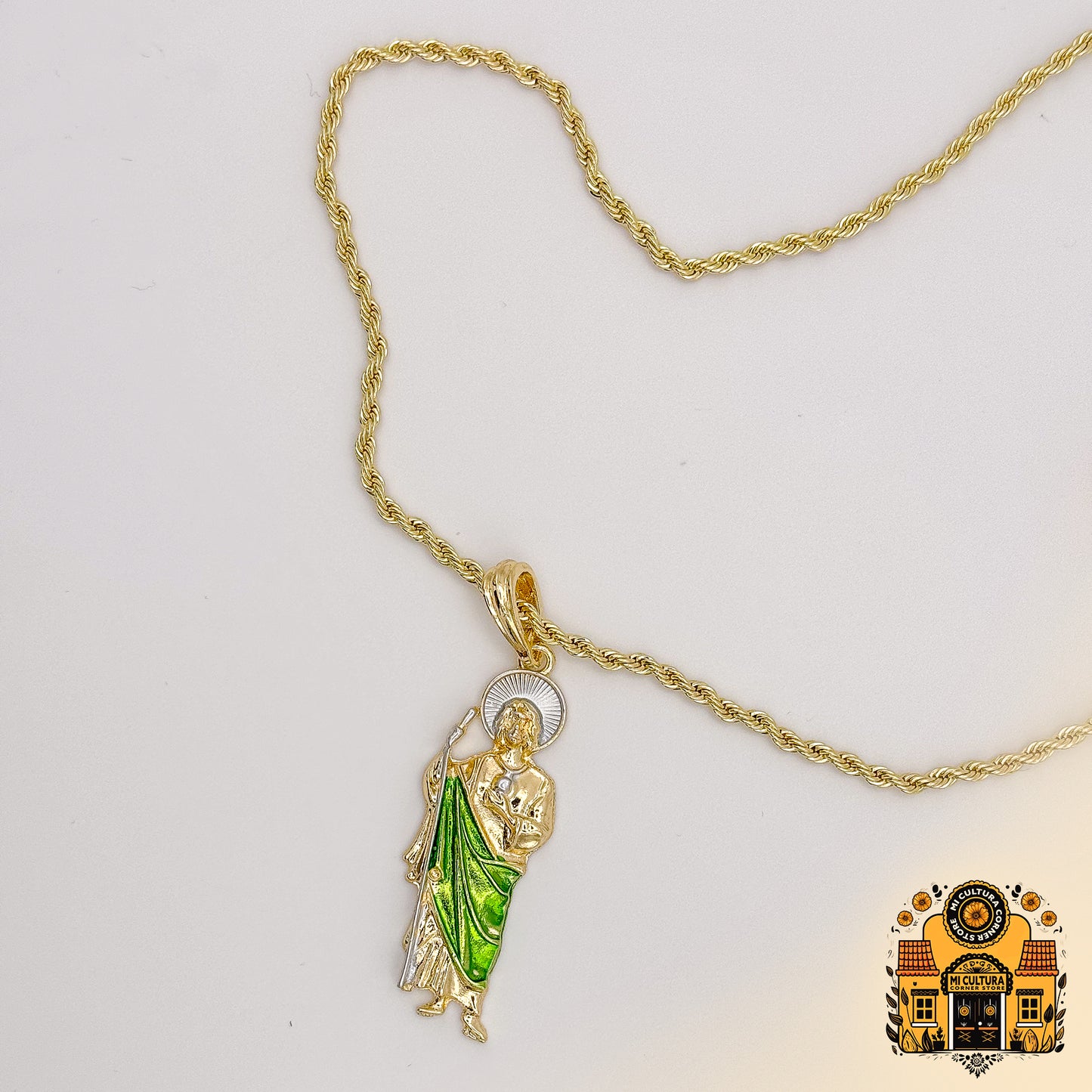 14K Medium Gold Plated St. Jude Necklace with Green Robe and Silver Halo 1.5in Twisted Rope Chain San Judas Pendant / Collar Mediano de San Judas Tadeo Chapado en Oro 14K Con bata verde y halo plateado 1.5 in - Collar de Cuerda Torcida con Colgante