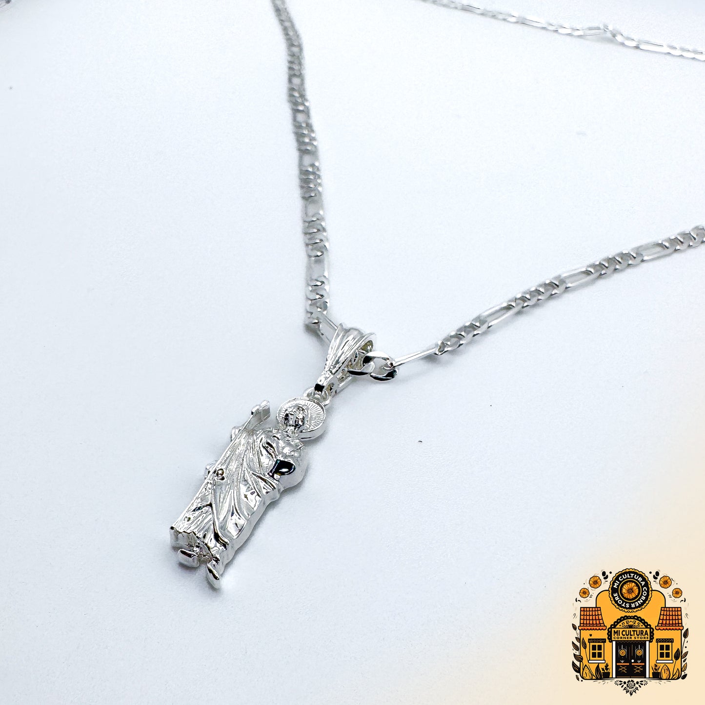 1" Mini Silver Plated St. Jude Necklace 1 in - Cuban Link Chain San Judas Pendant / Mini Collar de San Judas Tadeo Chapado en Plata Mini 1 in - Cadena Cuban Link con Colgante