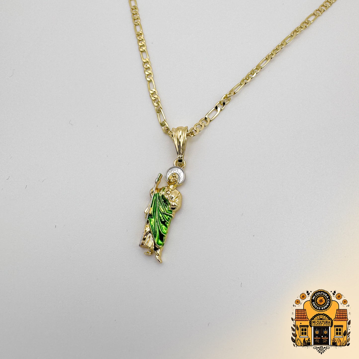 14K Mini Gold Plated St. Jude Necklace with Green Robe and Silver Halo 1 in - Cuban Link Chain San Judas Pendant / Mini Collar de San Judas Tadeo Chapado en Oro 14K Con bata verde y halo plateado Mini 1 in - Cadena Cuban Link con Colgante