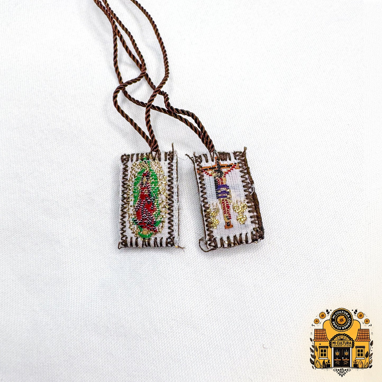 Escapulario de La Virgen de Guadalupe y Jesus en la Cruz Mini/Scapular of Our Lady of Guadalupe and Jesus on the Cross Necklace Collar Small